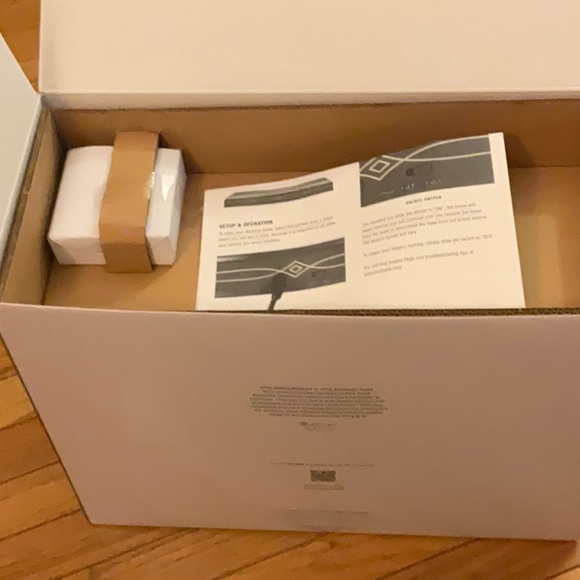 Hallmark Rocking Horse Memories - Picture 12 of 12